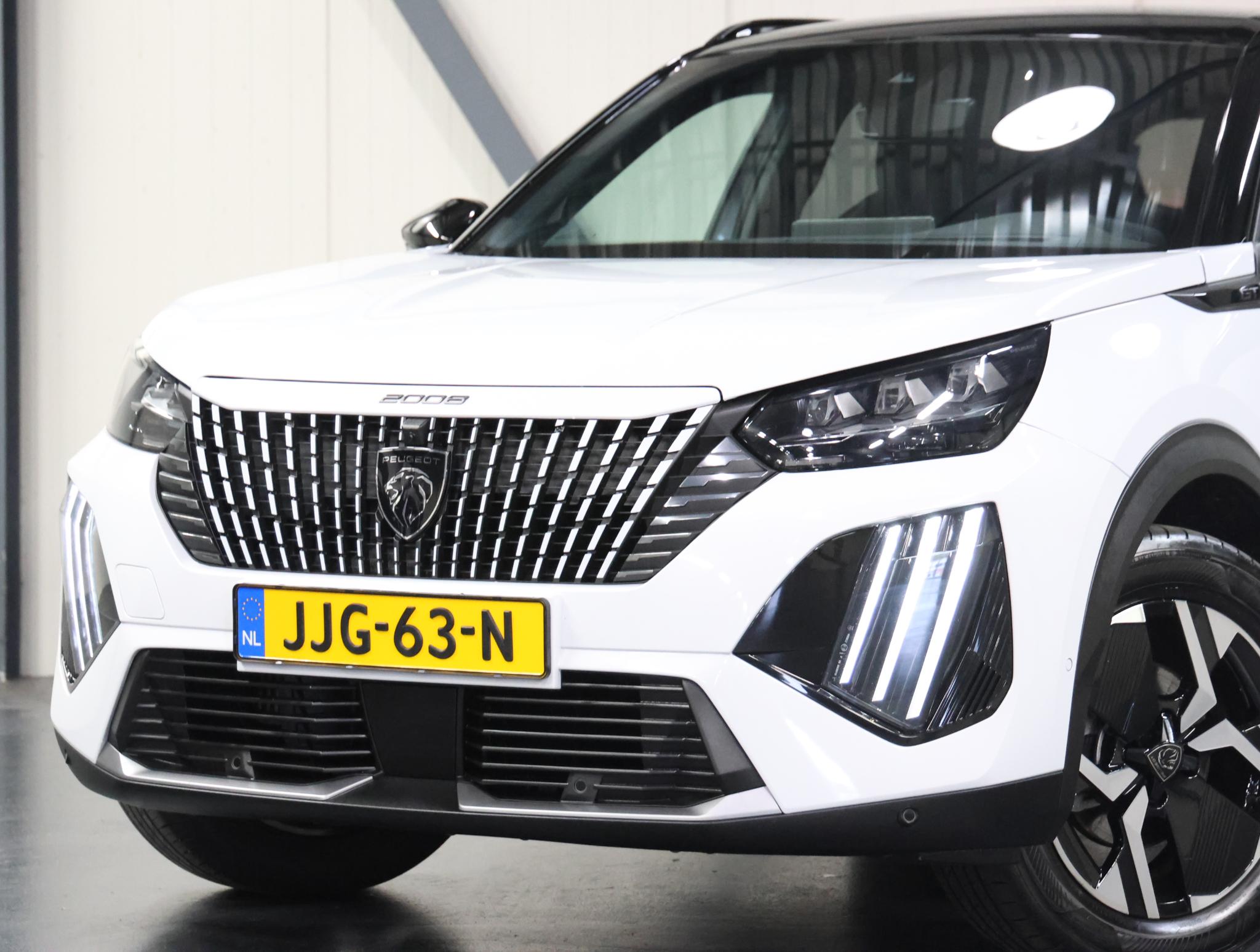 Peugeot 2008 1.2 130PK GT - Afbeelding 5