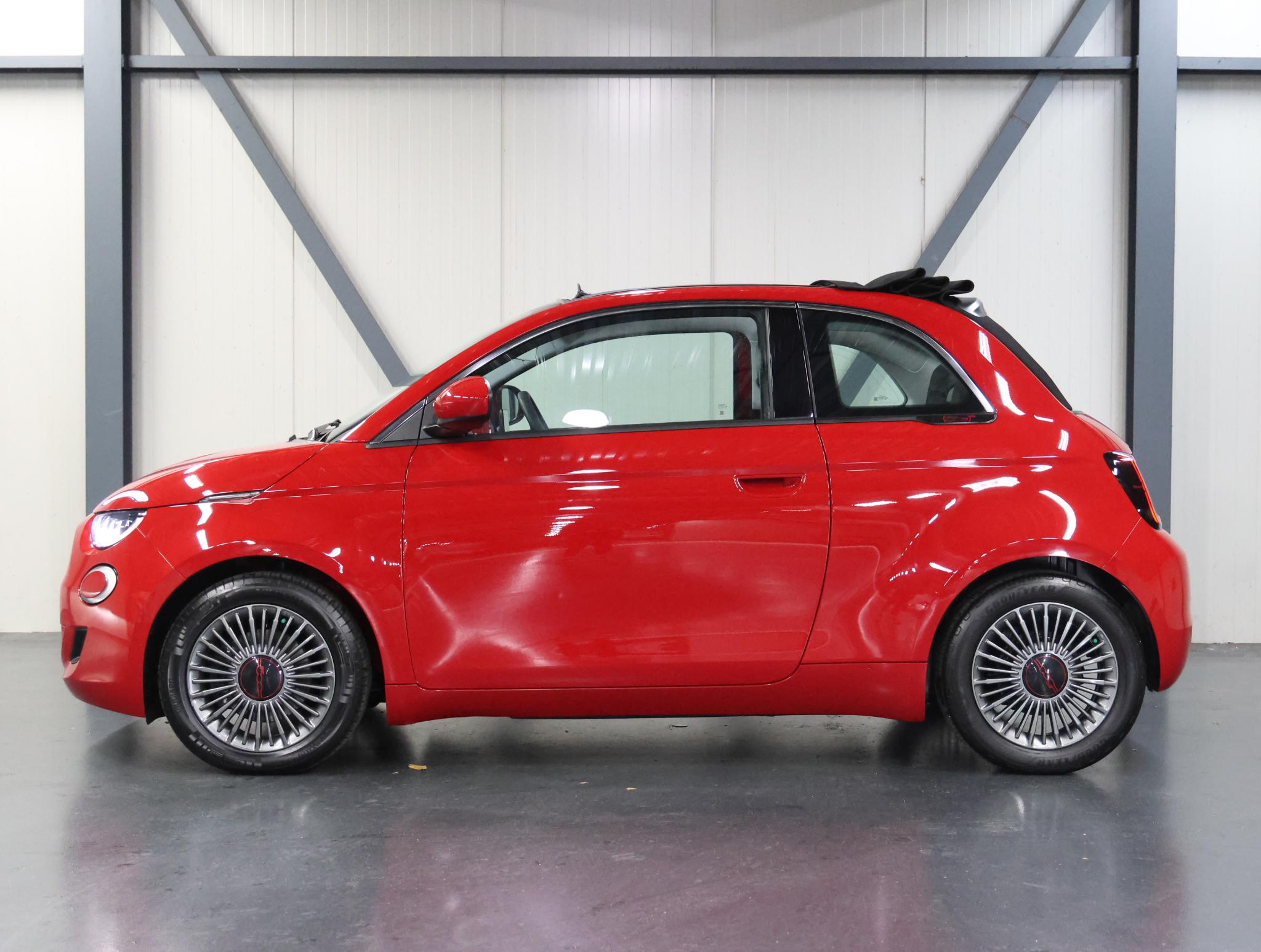 Fiat 500C 42 kWh RED 120PK - Afbeelding 2