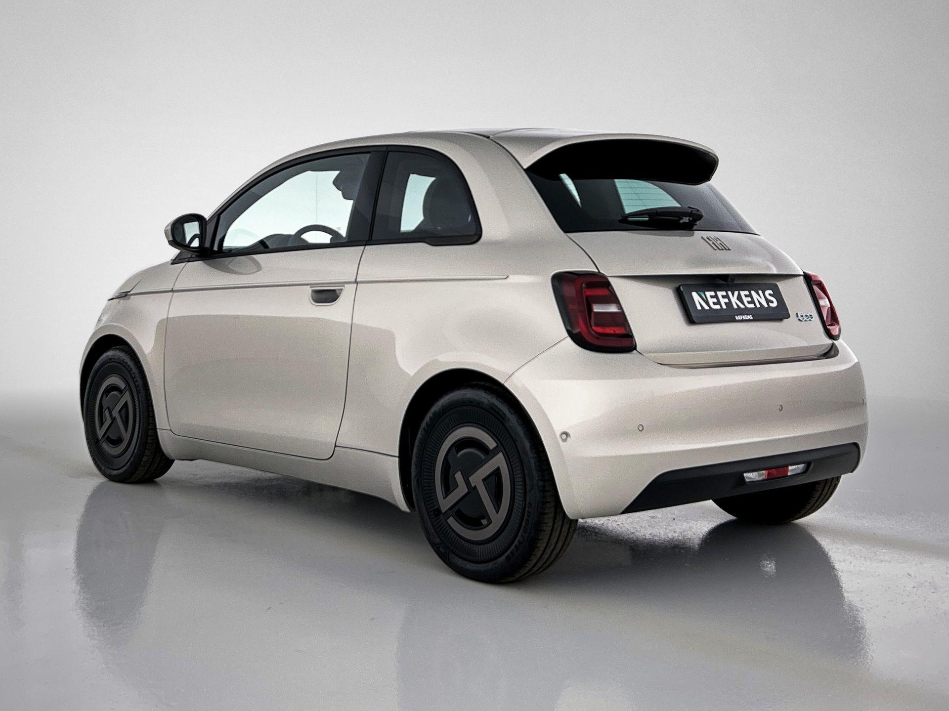 Fiat 500e EV Giorgio Armani Edition 42 kWh 118 pk - Afbeelding 5