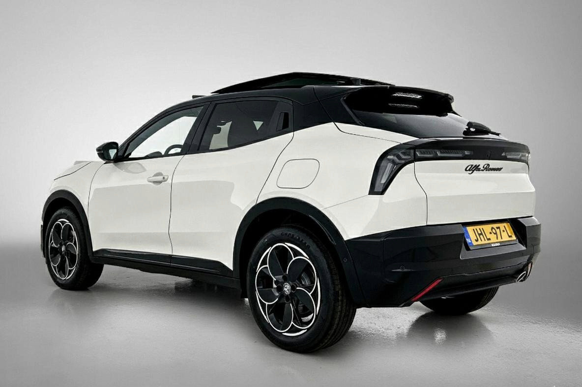 Alfa Romeo Junior 1.2 Turbo Hybrid Ibrida Speciale - Afbeelding 5