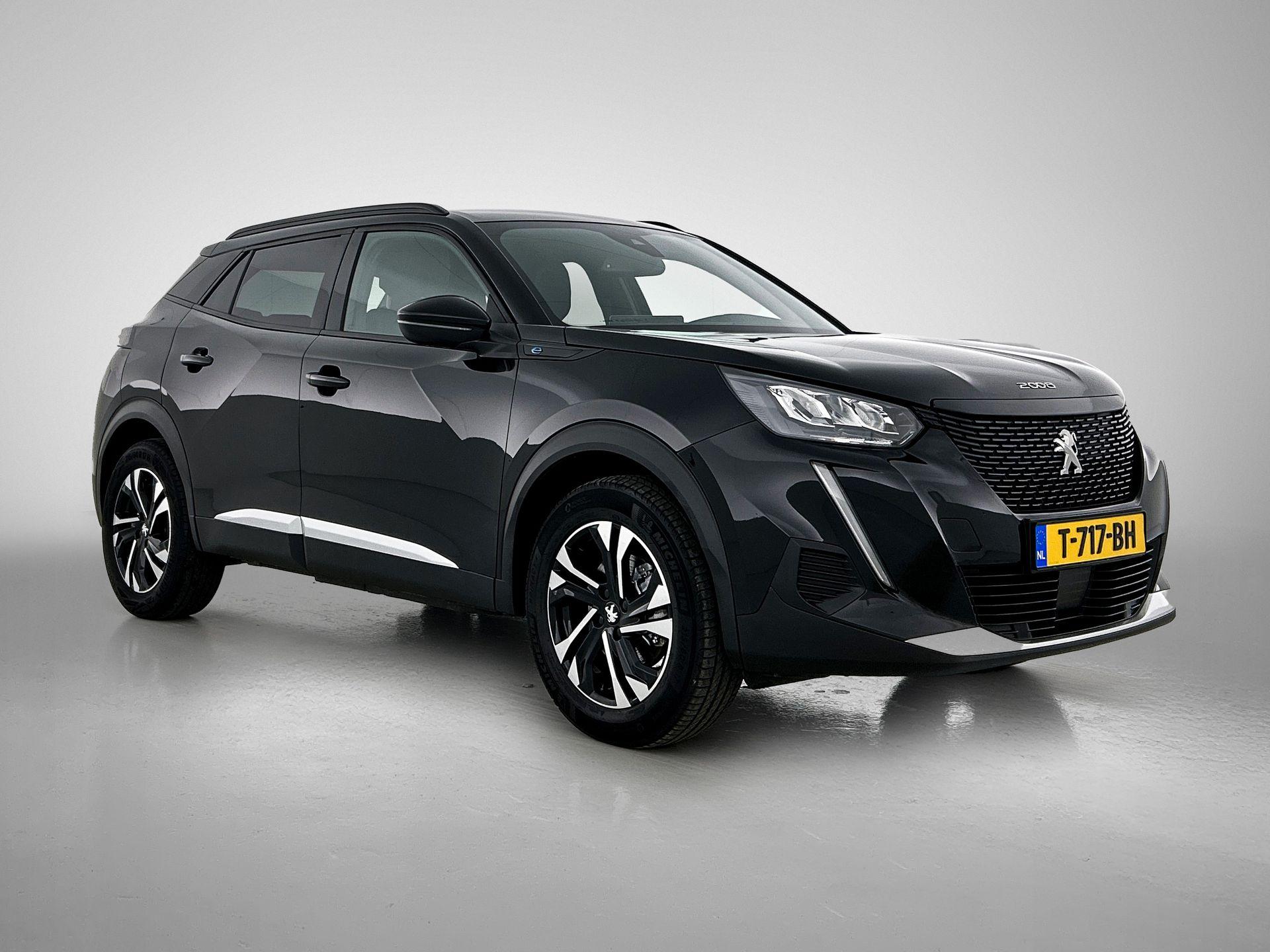 Peugeot e-2008 EV Allure Pack 50 kWh 136pk Automaat - Afbeelding 2