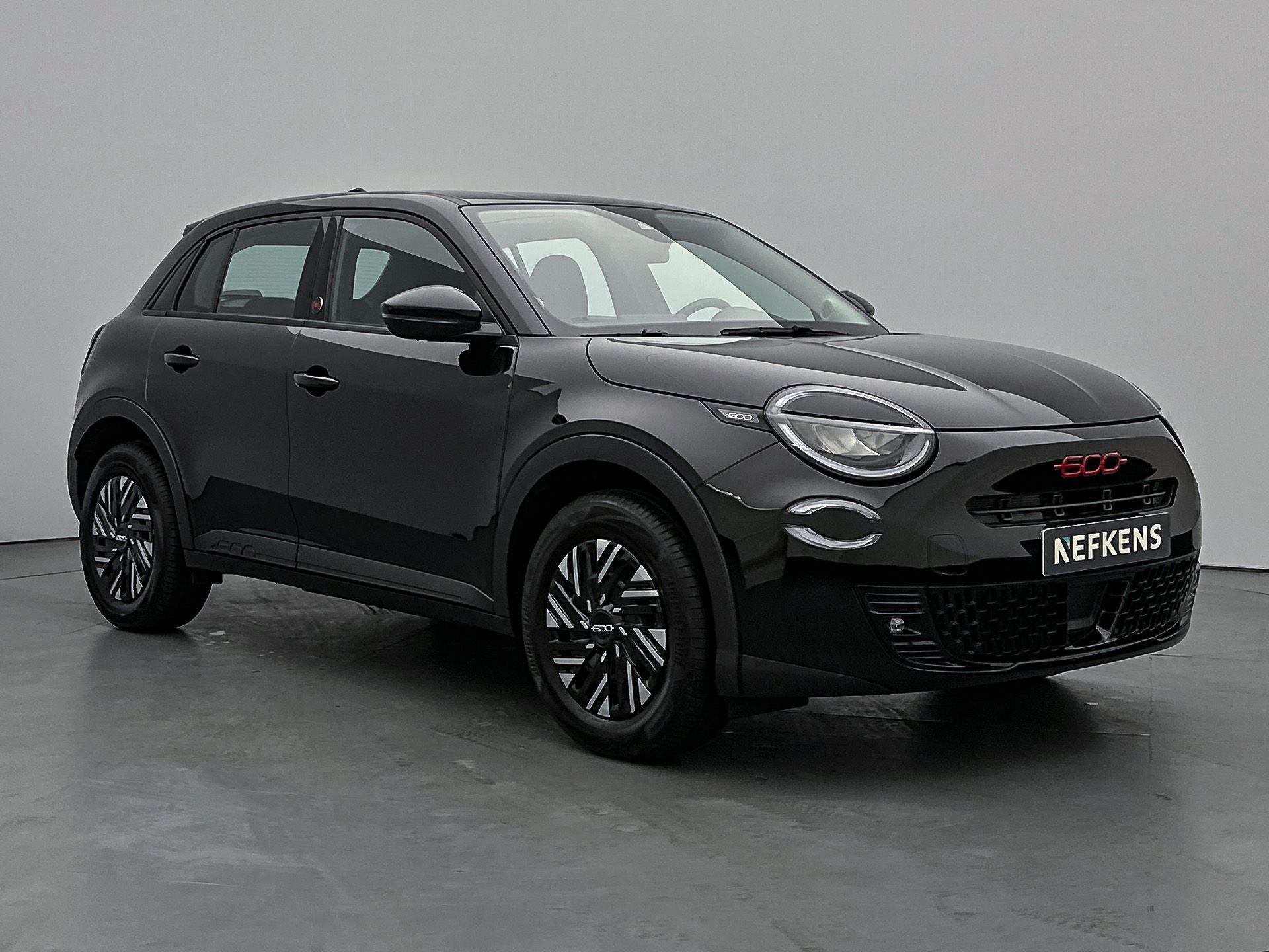 Fiat 600e EV RED 54 kWh 156 pk - Afbeelding 2