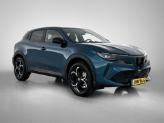 Alfa Romeo Junior 1.2 Ibrida Speciale 145pk Automaat - Afbeelding 2