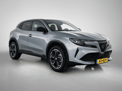 Alfa Romeo Junior 1.2 Hybrid Ibrida Q4 145pk Automaat - Afbeelding 2