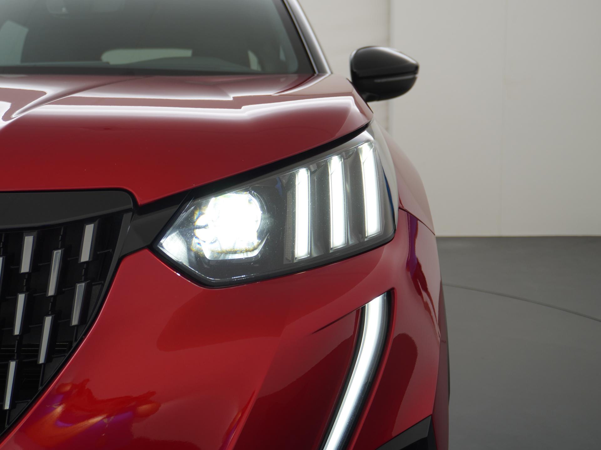 Peugeot 2008 SUV 1.2 130 pk Automaat GT - Afbeelding 3