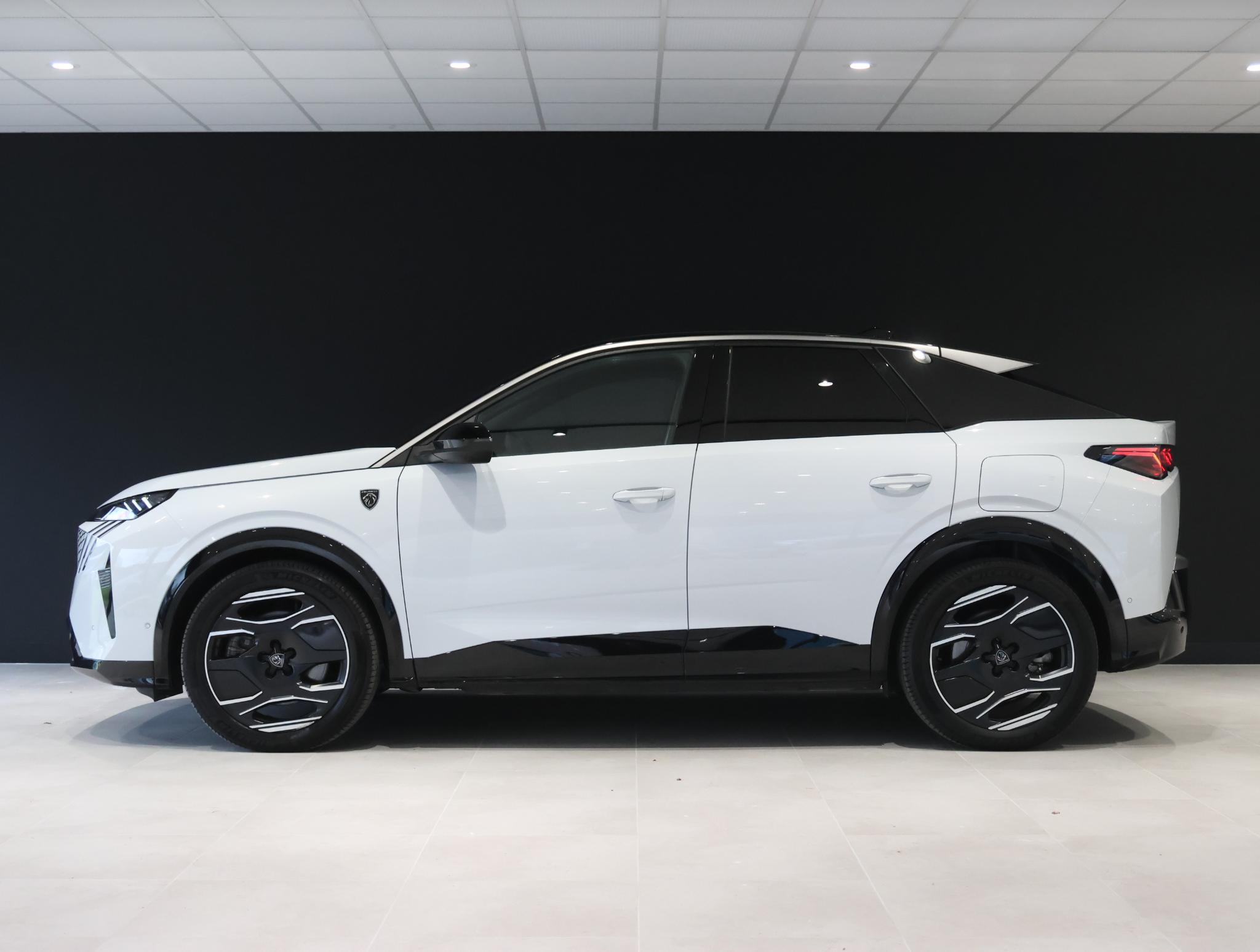 Peugeot e-3008 SUV GT 73 kWh - Afbeelding 2