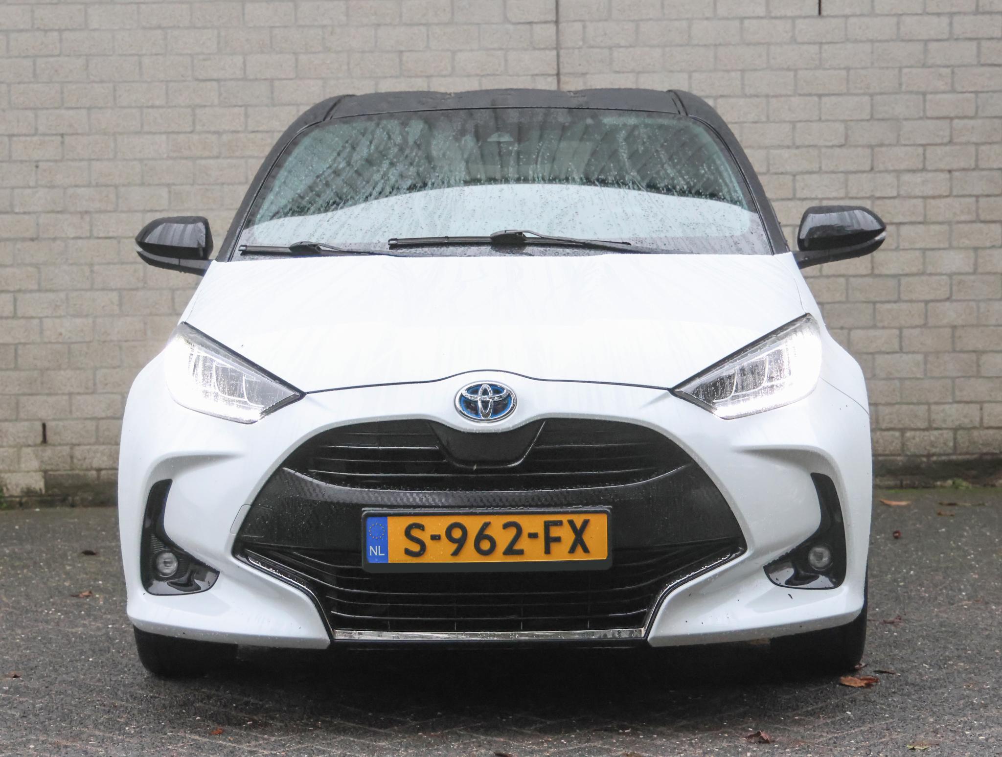 Toyota Yaris 1.5 Hybrid Executive - Afbeelding 2