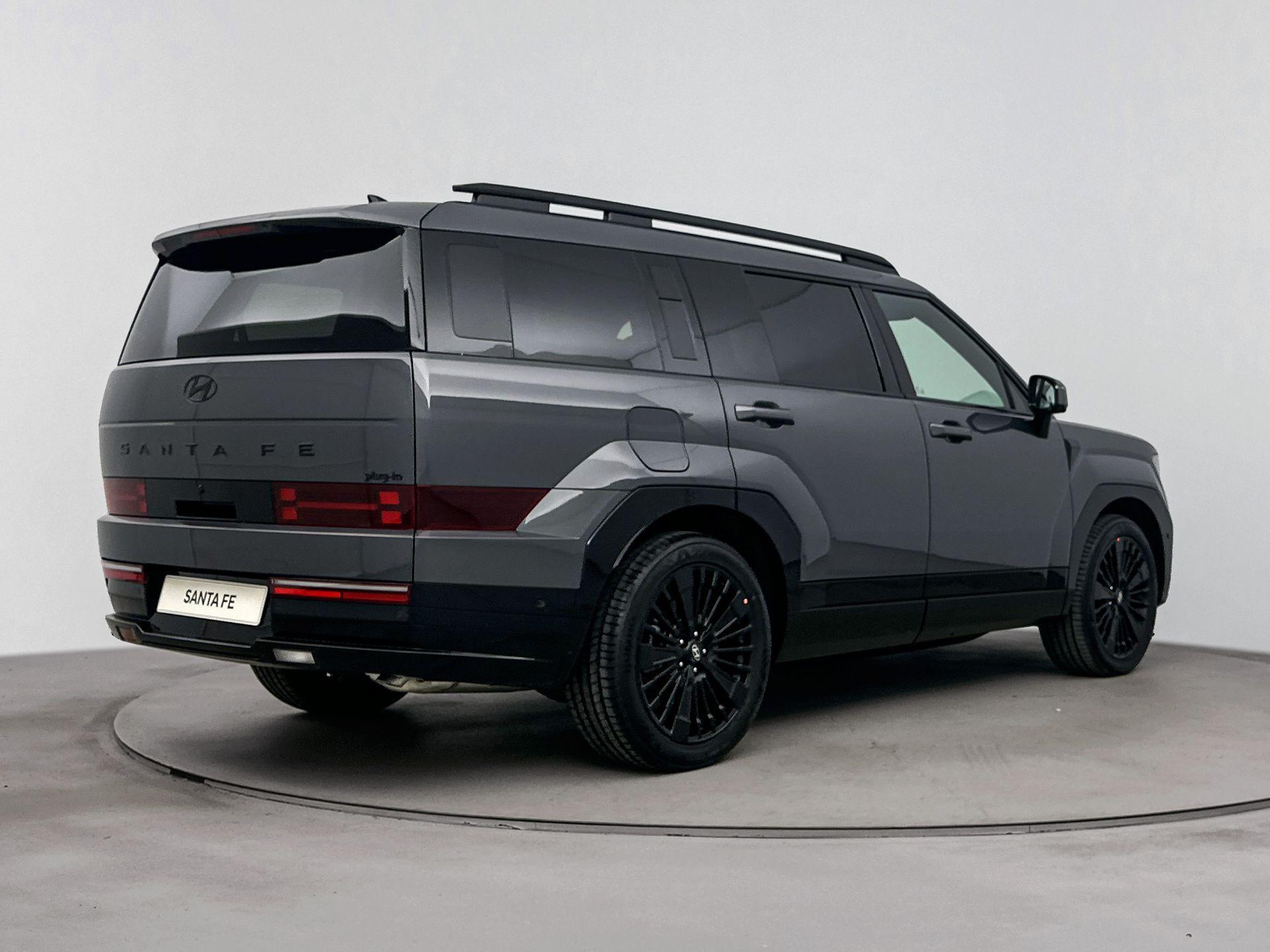 Hyundai Santa Fe 1.6 T-GDI PHEV Black Line 4WD 7p. - Afbeelding 2