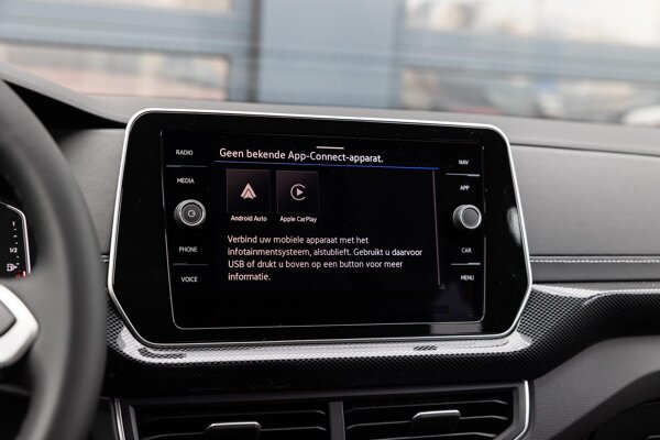 Apple Carplay/Android Auto