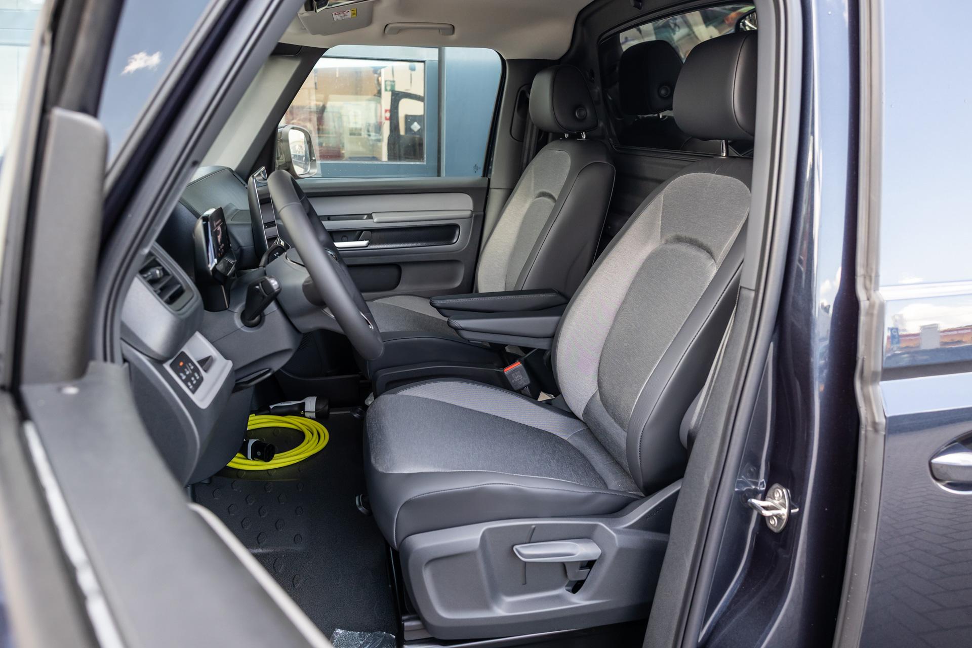 Volkswagen ID. Buzz Cargo Anniversary Edition 286pk 79 kWh - Afbeelding 4