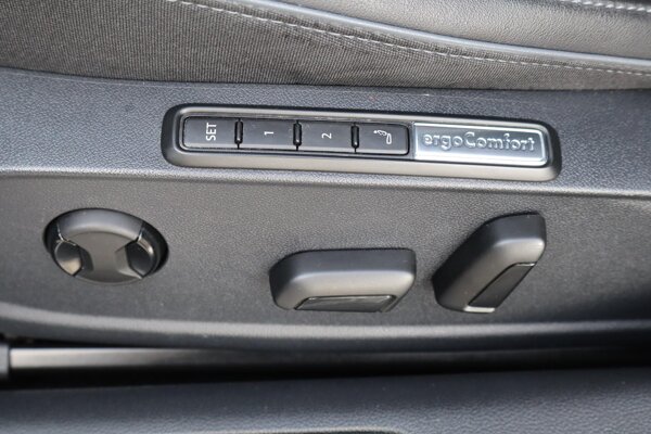 elektrisch verstelbare bestuurdersstoel met geheugen elektrisch verstelbare bestuurdersstoel met geheugen