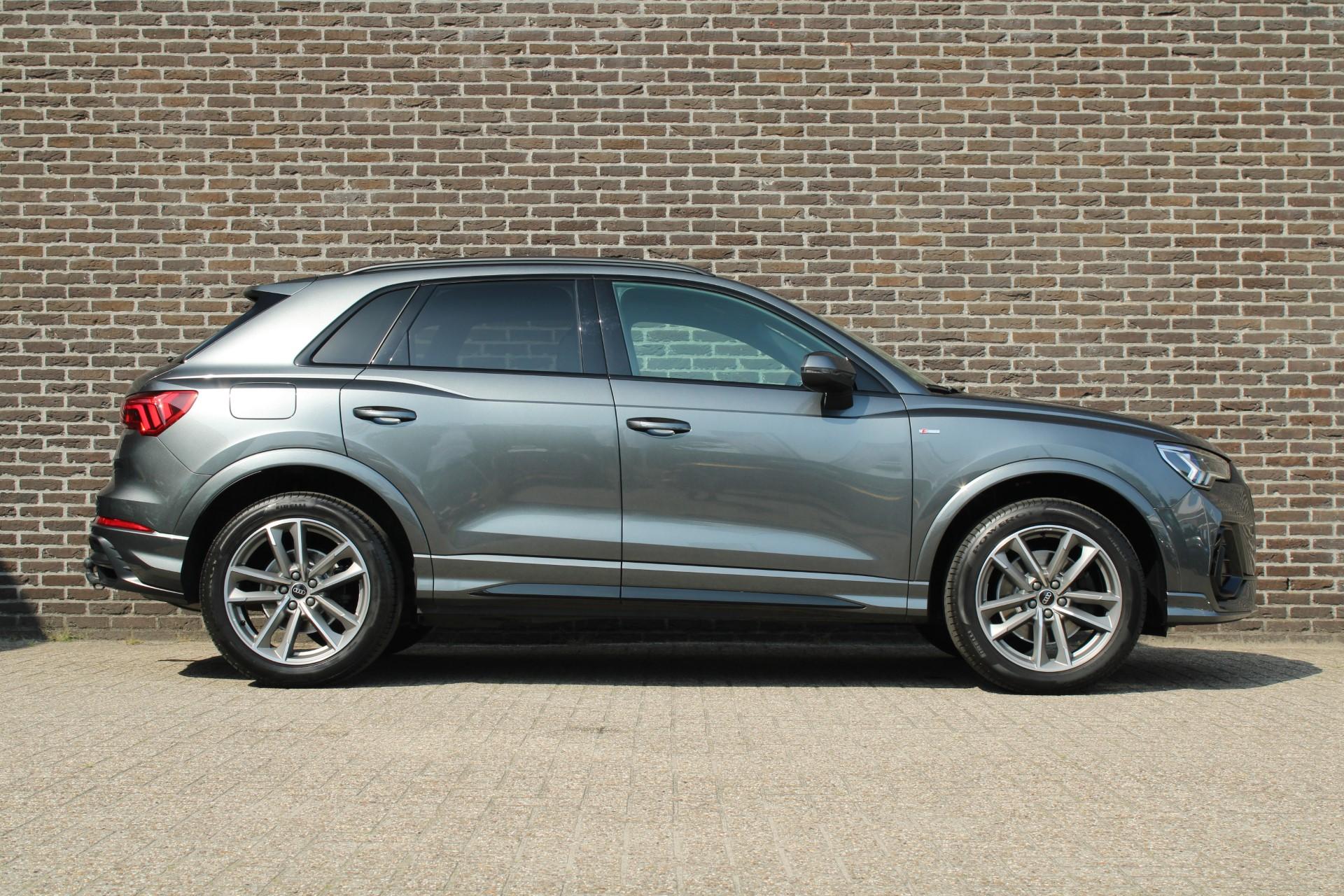 Audi Q3 45 TFSIe 245pk S Edition - Afbeelding 4