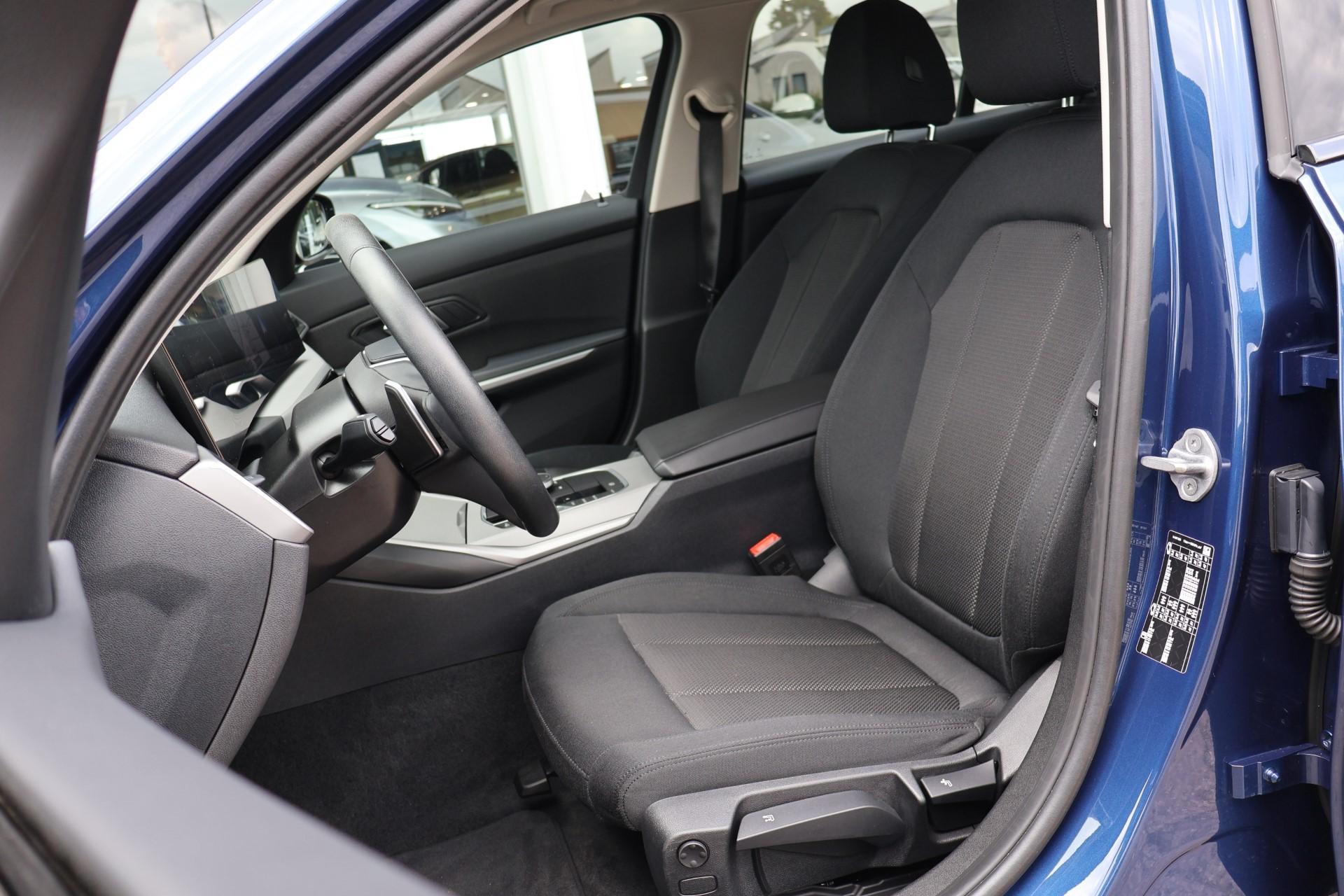 BMW 3 Serie Touring 318d 150pk - Afbeelding 4