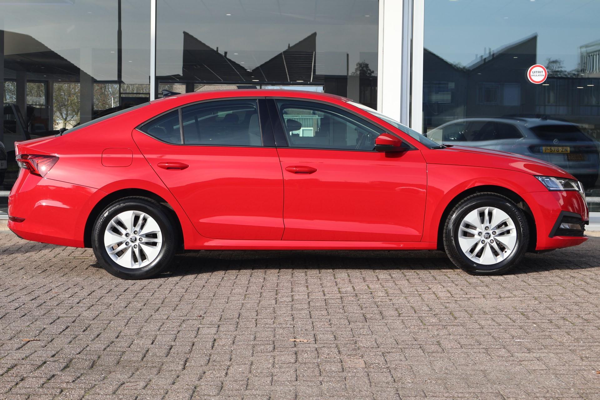 Skoda Octavia 1.0 e-TSI 110pk DSG Business Edition - Afbeelding 3