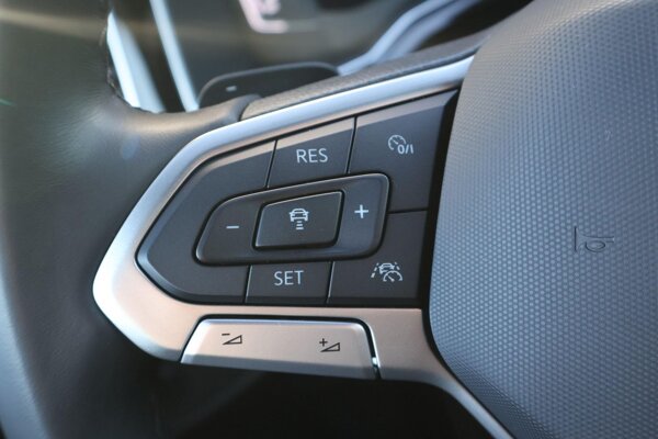 cruise control adaptief met Stop&Go en stuurhulp