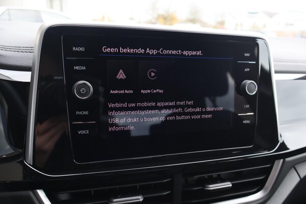 Apple Carplay/Android Auto