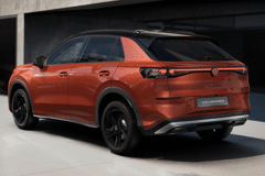 Volkswagen T-Roc 1.5 eTsi 115pk DSG Style First Edition - Afbeelding 2