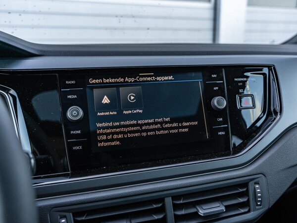 Apple Carplay/Android Auto