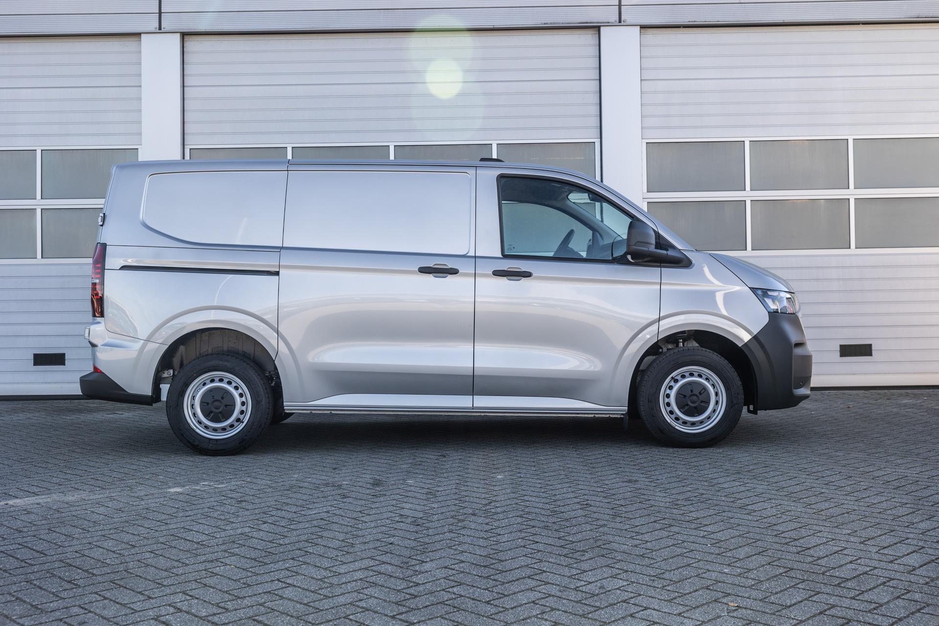 Volkswagen Transporter 2.0 TDI 110pk L1H1 30 Life - Afbeelding 3