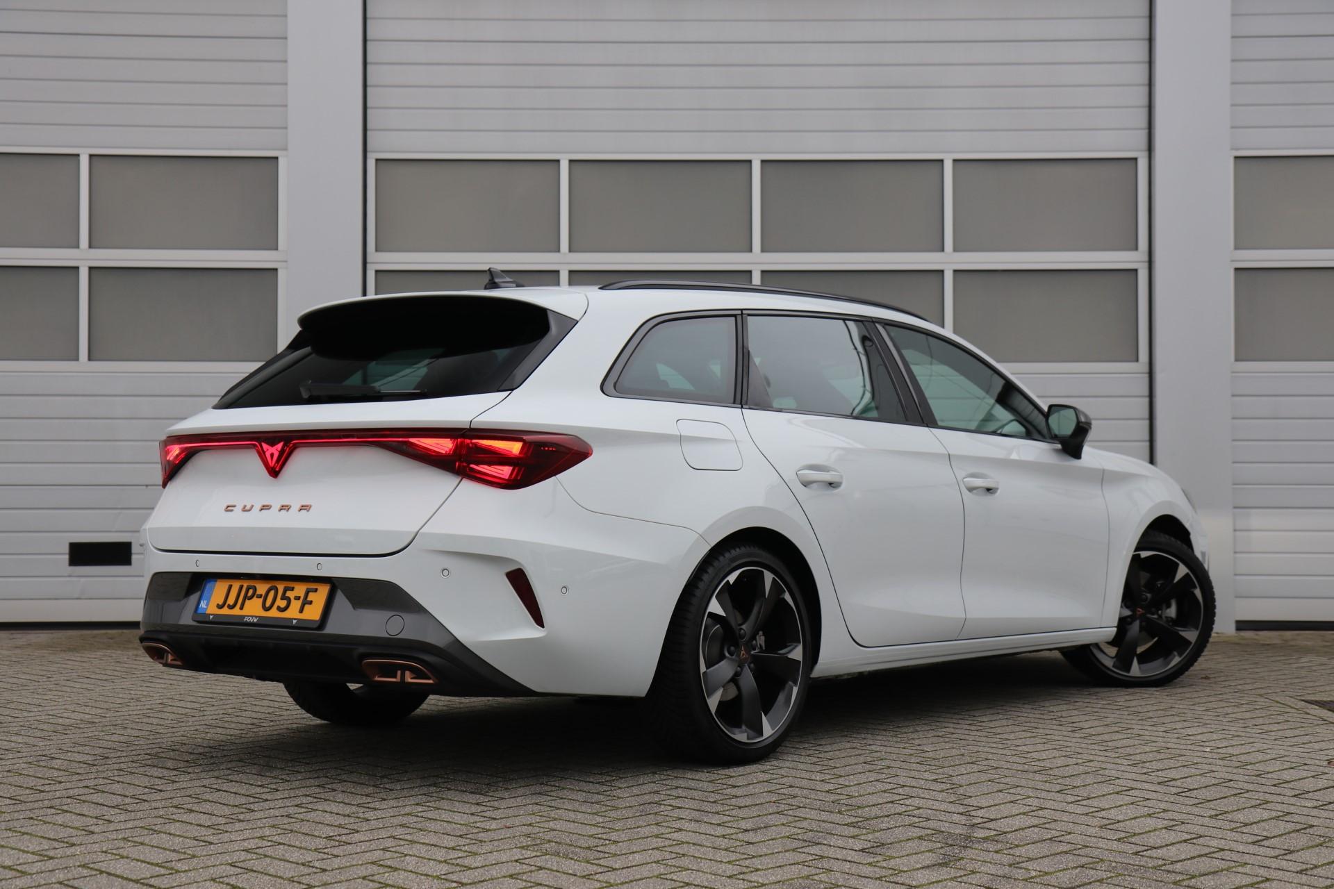 CUPRA Leon Sportstourer 1.5 TSI e-Hybrid 204pk Business - Afbeelding 3