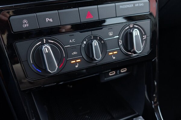 voorstoelen verwarmd