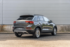 Volkswagen T-Roc 1.5 TSI 150pk DSG Life Edition - Afbeelding 2