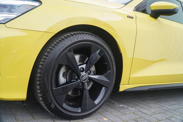 lichtmetalen velgen 5-spaaks 17"