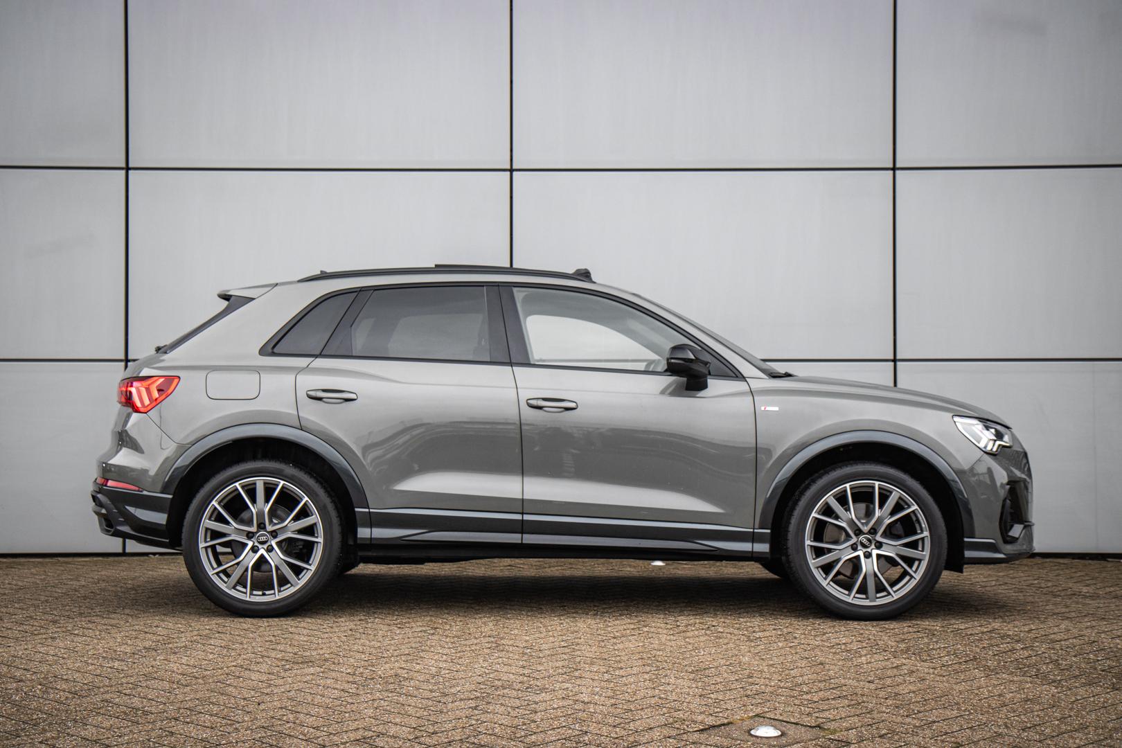 Audi Q3 45 TFSIe 245pk S Edition - Afbeelding 3