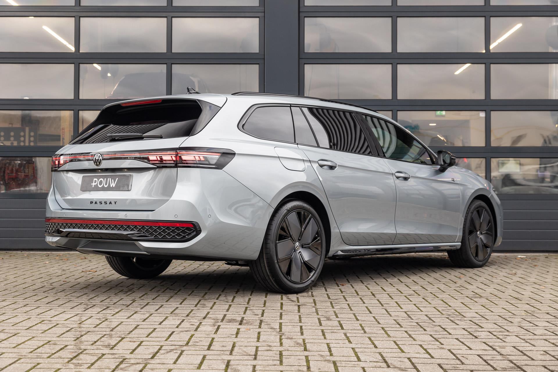 Volkswagen Passat Variant 1.5 eTSI 150pk DSG R-Line Business - Afbeelding 2