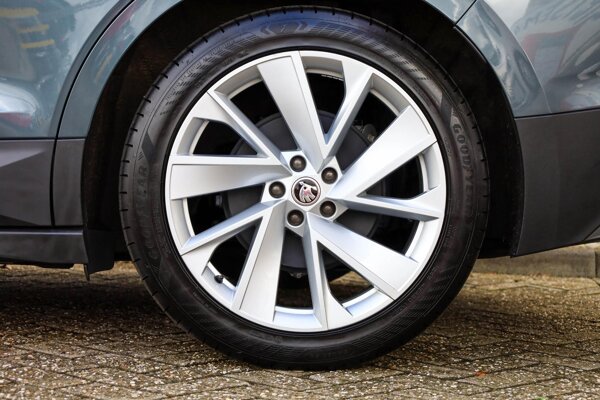 lichtmetalen velgen 20" lichtmetalen velgen 20"