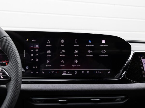 Apple Carplay/Android Auto Apple Carplay/Android Auto