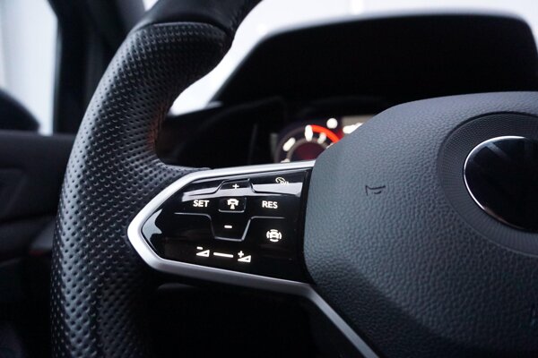 cruise control adaptief met Stop&Go en stuurhulp