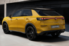 Volkswagen T-Roc 1.5 eTsi 150pk DSG R-Line First Edition - Afbeelding 2