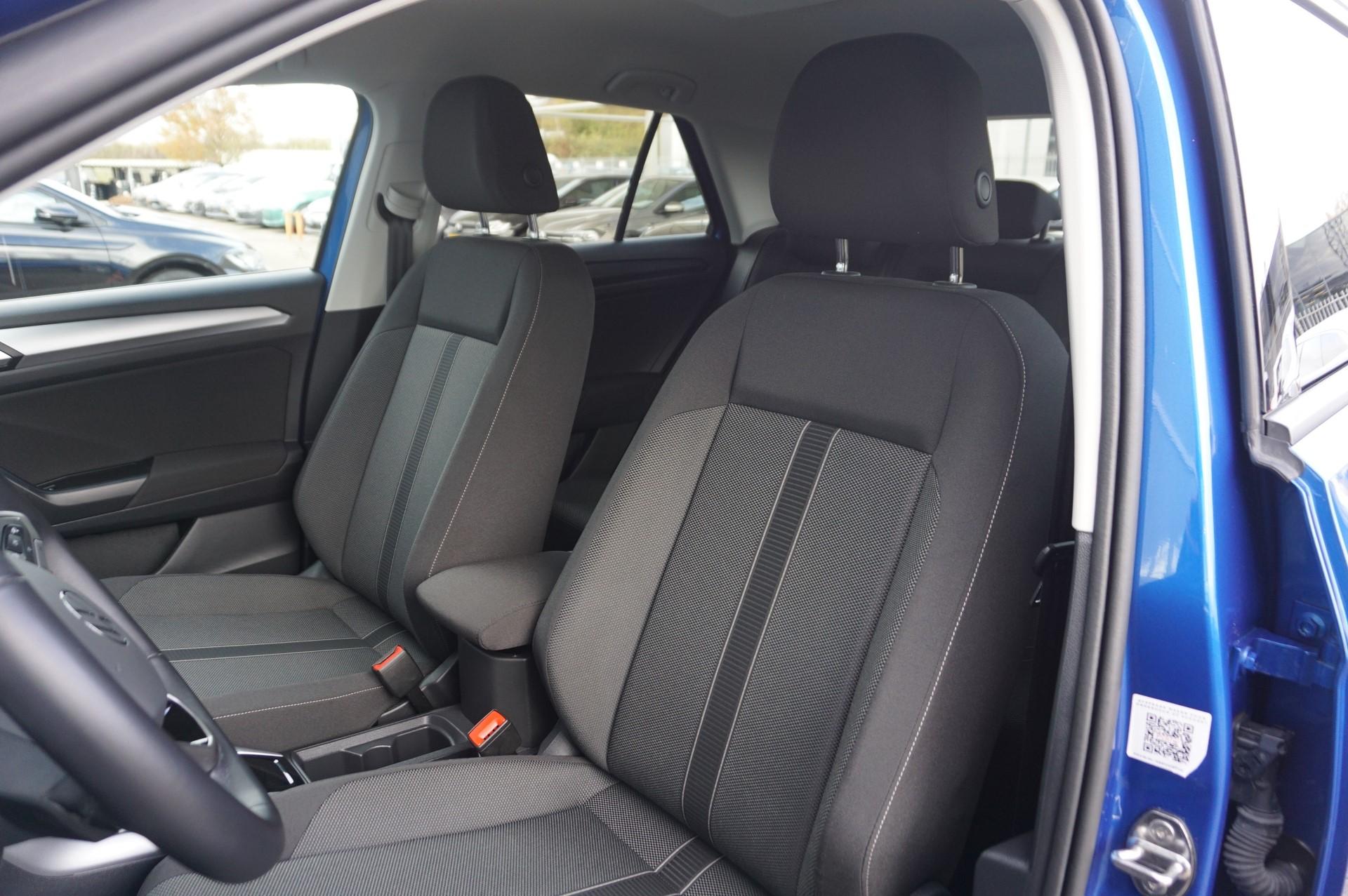 Volkswagen T-Roc 1.5 TSI 150pk DSG Life Edition - Afbeelding 4