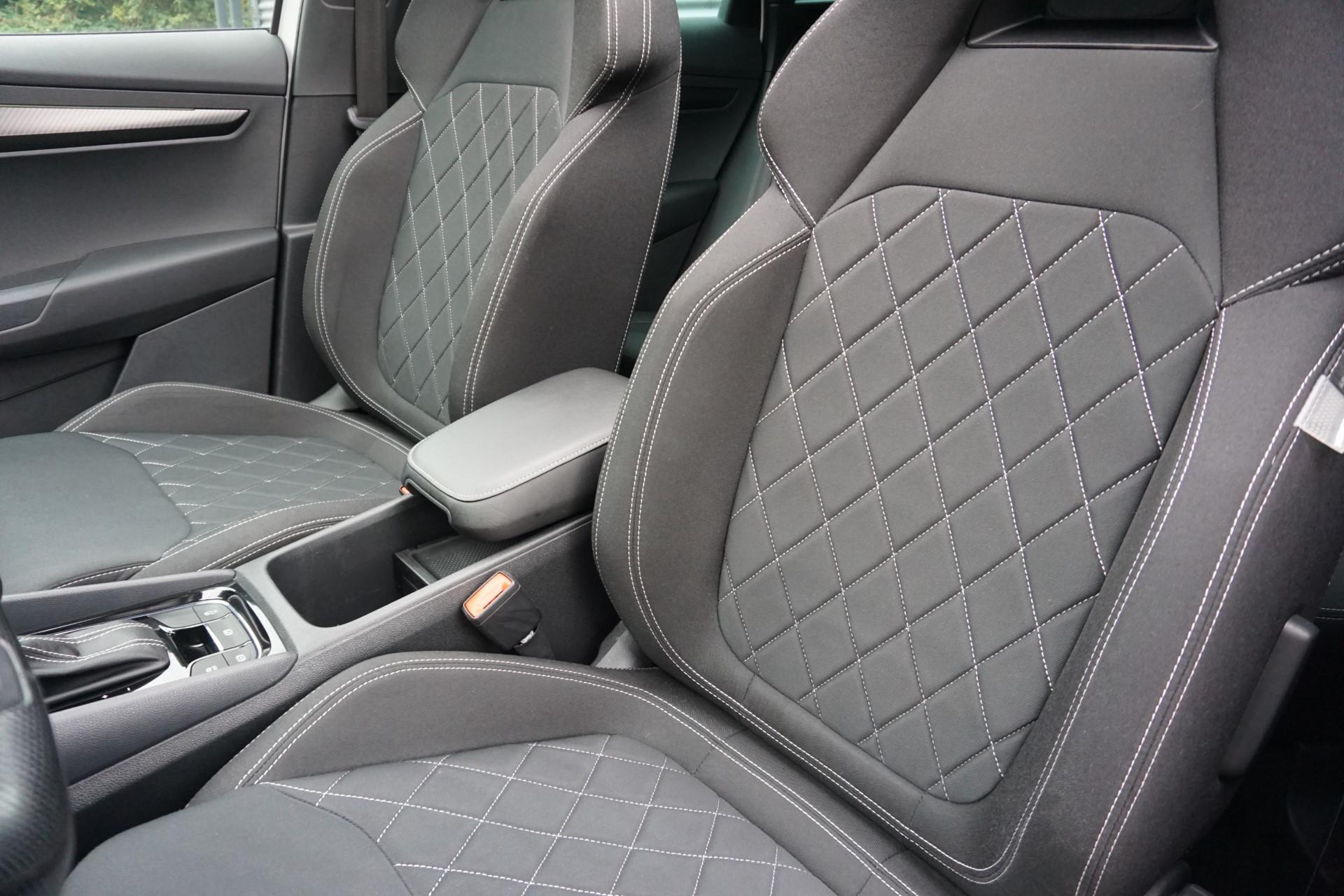 Skoda Karoq 1.5 TSI 150pk DSG ACT Sportline Business - Afbeelding 4