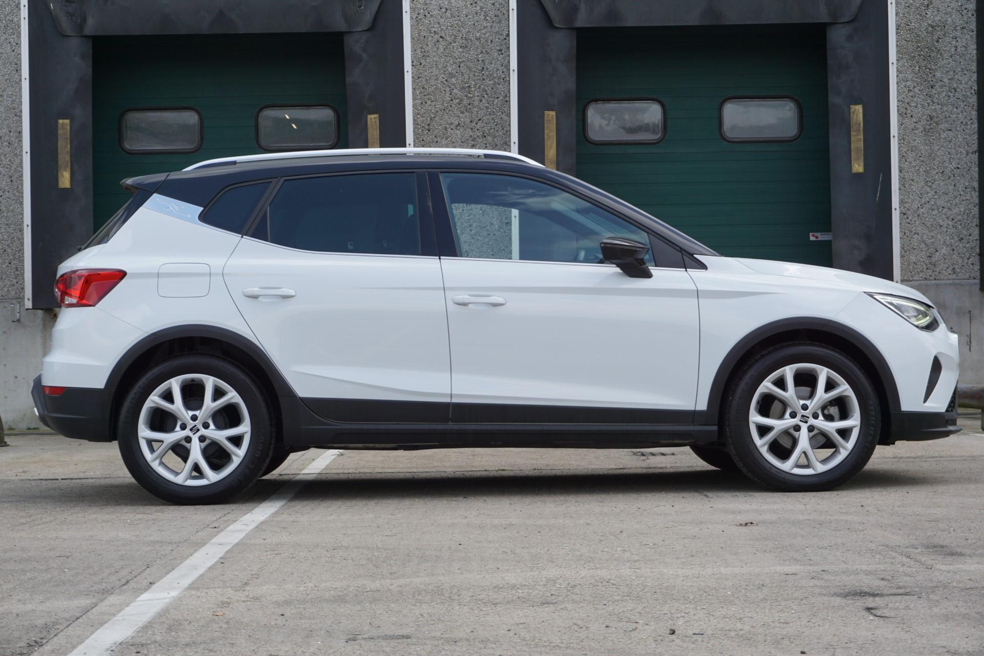 SEAT Arona 1.0 EcoTSI 95pk Style Business Connect - Afbeelding 3