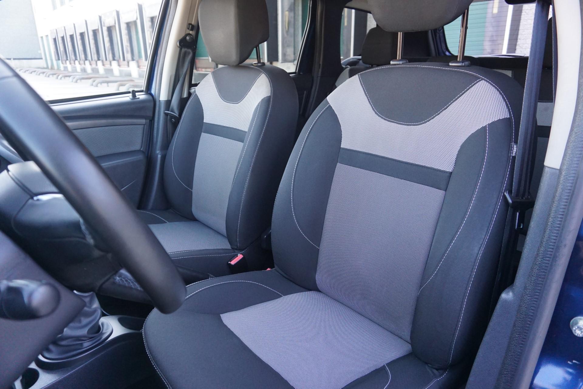 Dacia Duster 1.2 TCe 125pk 4x2 Blackshadow - Afbeelding 4