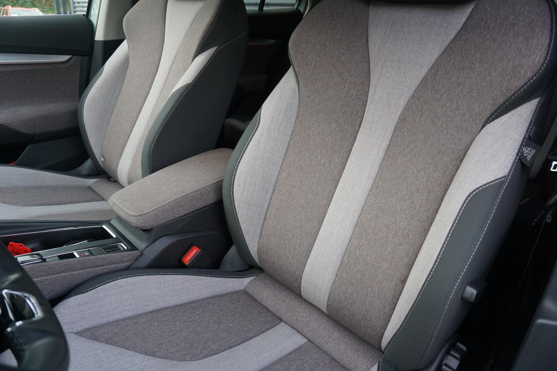 Skoda Enyaq 60 180pk - Afbeelding 4