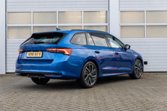 Skoda Octavia Combi 1.5 TSI 150pk DSG MHEV Sportline Business - Afbeelding 2