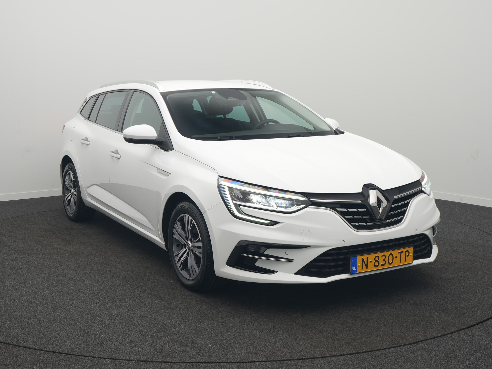Renault Mégane Estate TCe 140 Intens - Afbeelding 3