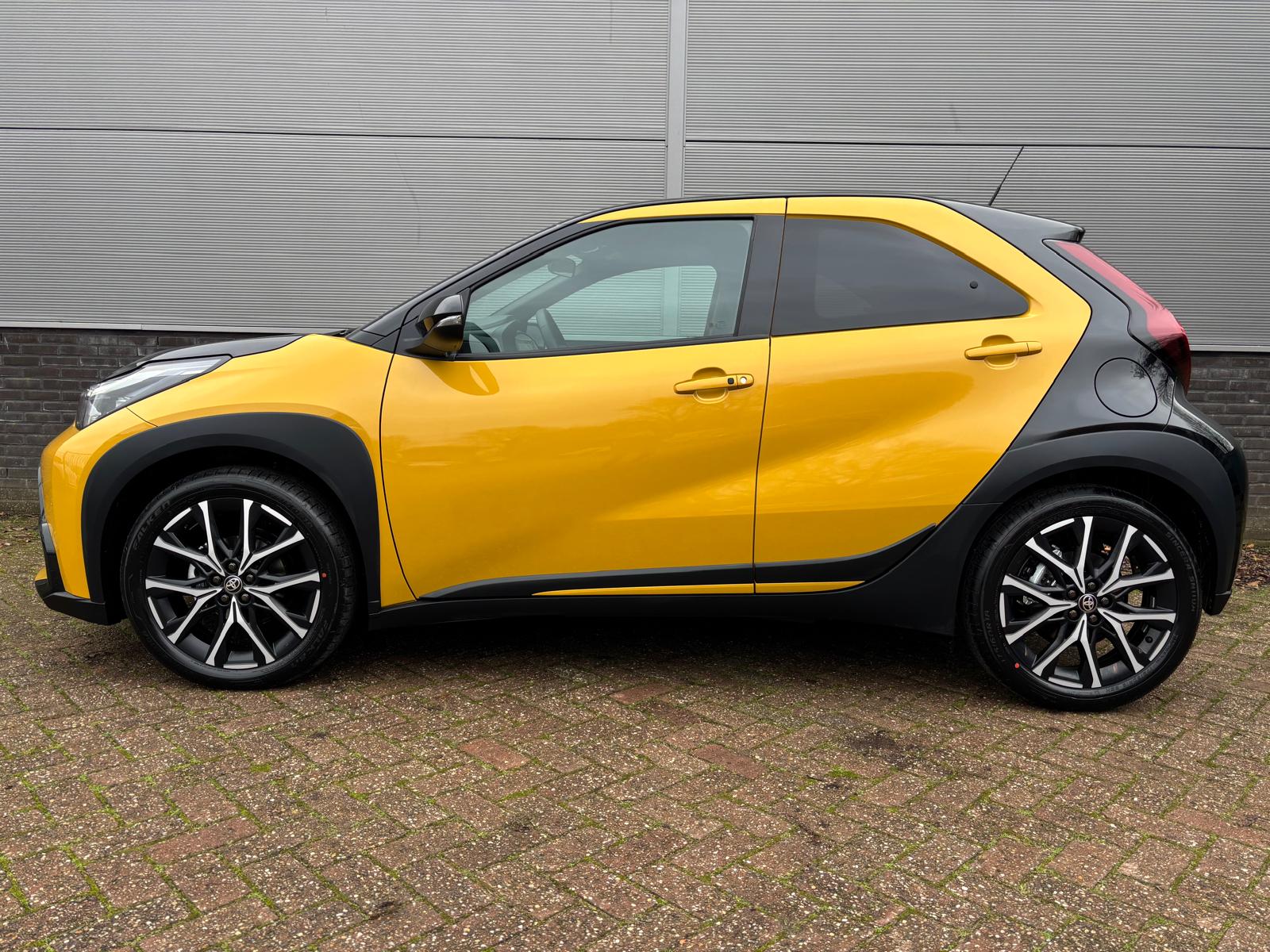 Toyota Aygo X Hybrid 115 GR Sport - Afbeelding 2