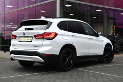 BMW X1 xDrive25e High Executive Automaat - Afbeelding 2