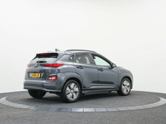 Hyundai KONA EV Premium 64 kWh | SOH 100% | 3-Fase | Warmtepomp | BlueLink - Afbeelding 3