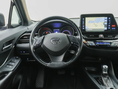 Toyota C-HR 1.8 Hybrid Active | Navigatie | Stoelverwarming | Trekhaak - Afbeelding 4
