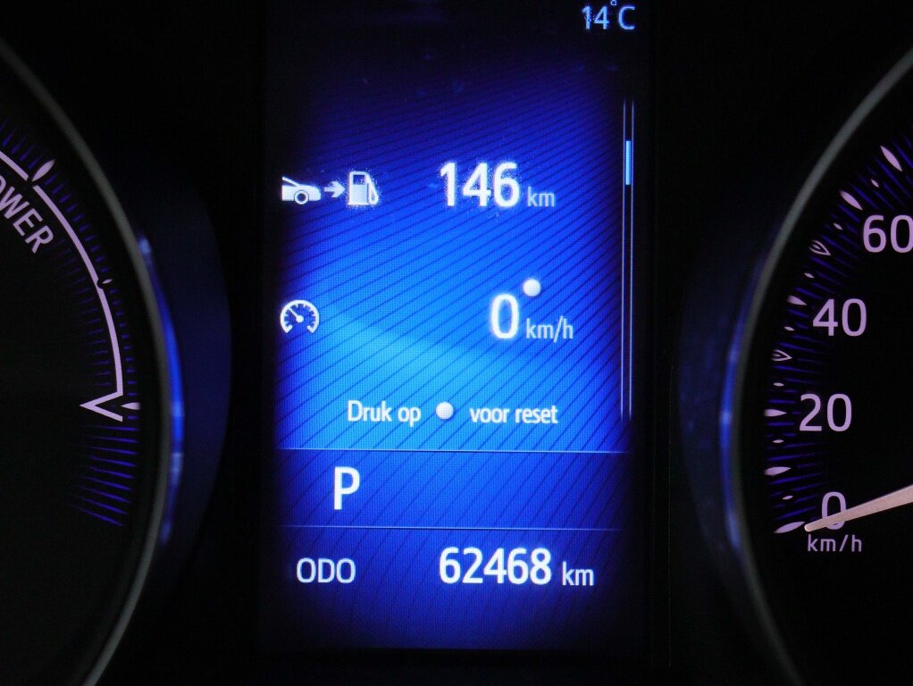 Toyota C-HR 1.8 Hybrid Active | Navigatie | Stoelverwarming | Trekhaak - Afbeelding 5