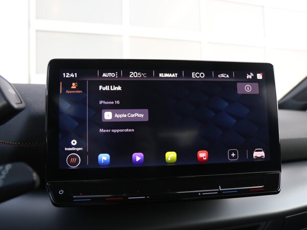 Apple Carplay/Android Auto