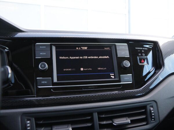Apple Carplay/Android Auto