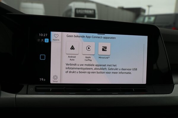 Apple Carplay/Android Auto