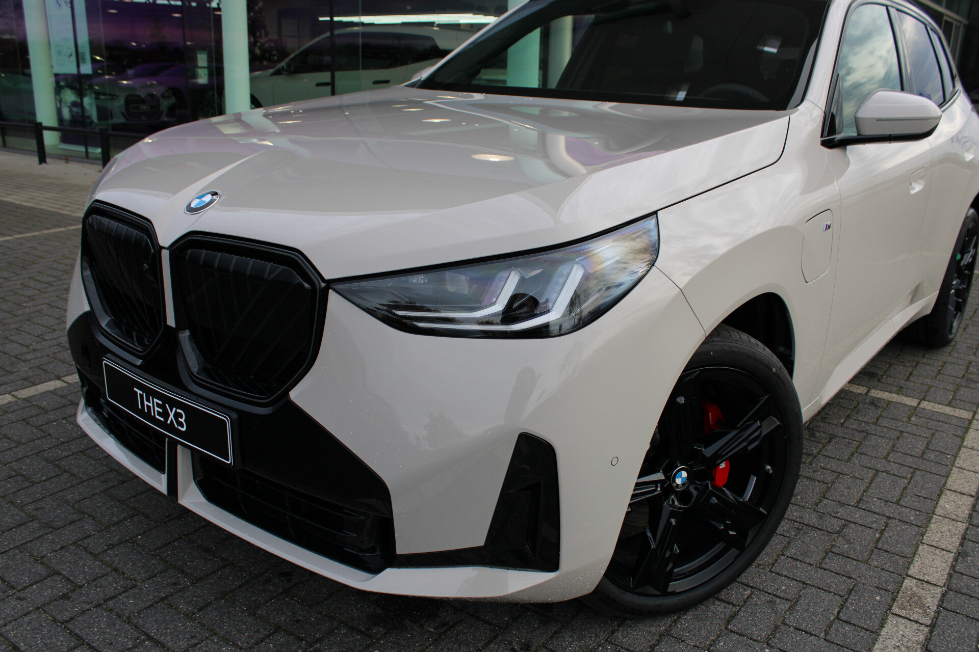 BMW X3 30e xDrive M Sport Automaat - Afbeelding 3