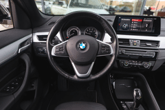 BMW X1 sDrive20i High Executive xLine Automaat - Afbeelding 3